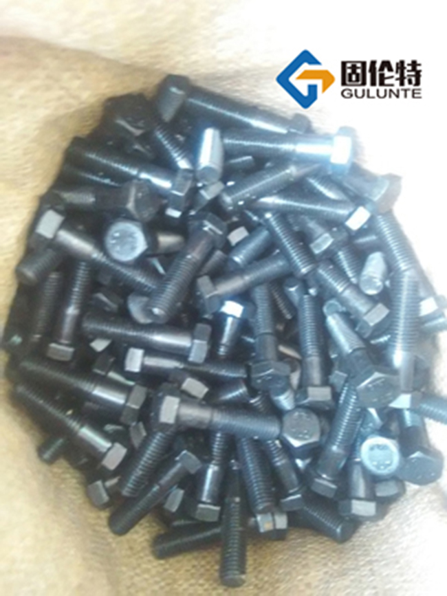 �ߏ�(qi��ng)��������˨�S��